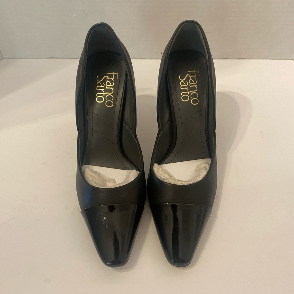 Franco Sarto Womens Mila Snip Toe Pumps Size 5M Black Leather Cap Toe